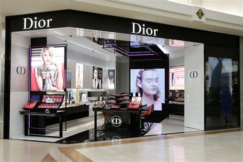 dior perfume and beauty boutique.